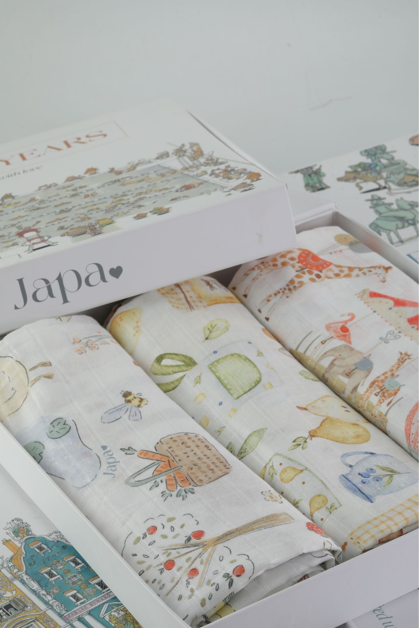 Dilly Dally Swaddle Blanket